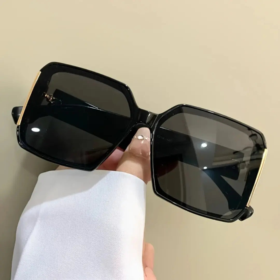 Óculos-de-Sol-Quadrado-Feminino-Oversized-Mionelle-Verona-Preto-6