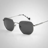 Óculos de Sol Hexagonal Polarizado Mionelle Cosmo Prateado