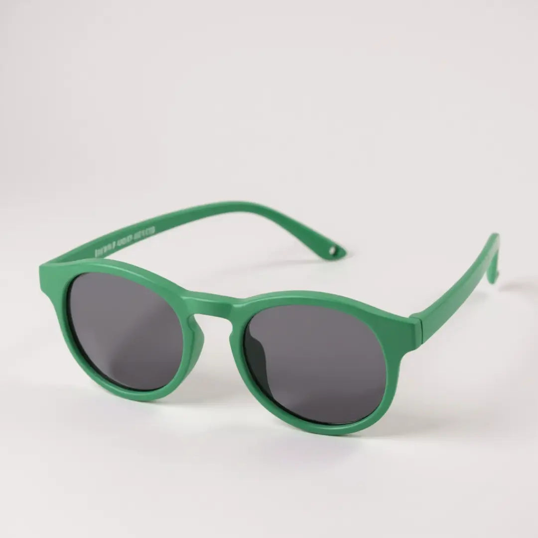 oculos-de-sol-para-bebe-polarizado-com-alca-mionelle-fofura-0-a-3-anos-11