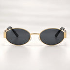 Vista frontal dos óculos de sol feminino Mionelle Selene Golden Black