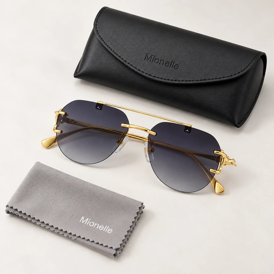Mionelle Halo Low Black com as hastes dobradas, estojo preto e pano cinza da marca