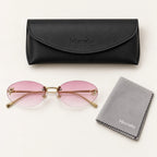 Mionelle Luna Pink Y2K com as hastes dobradas, estojo preto e pano cinza da marca