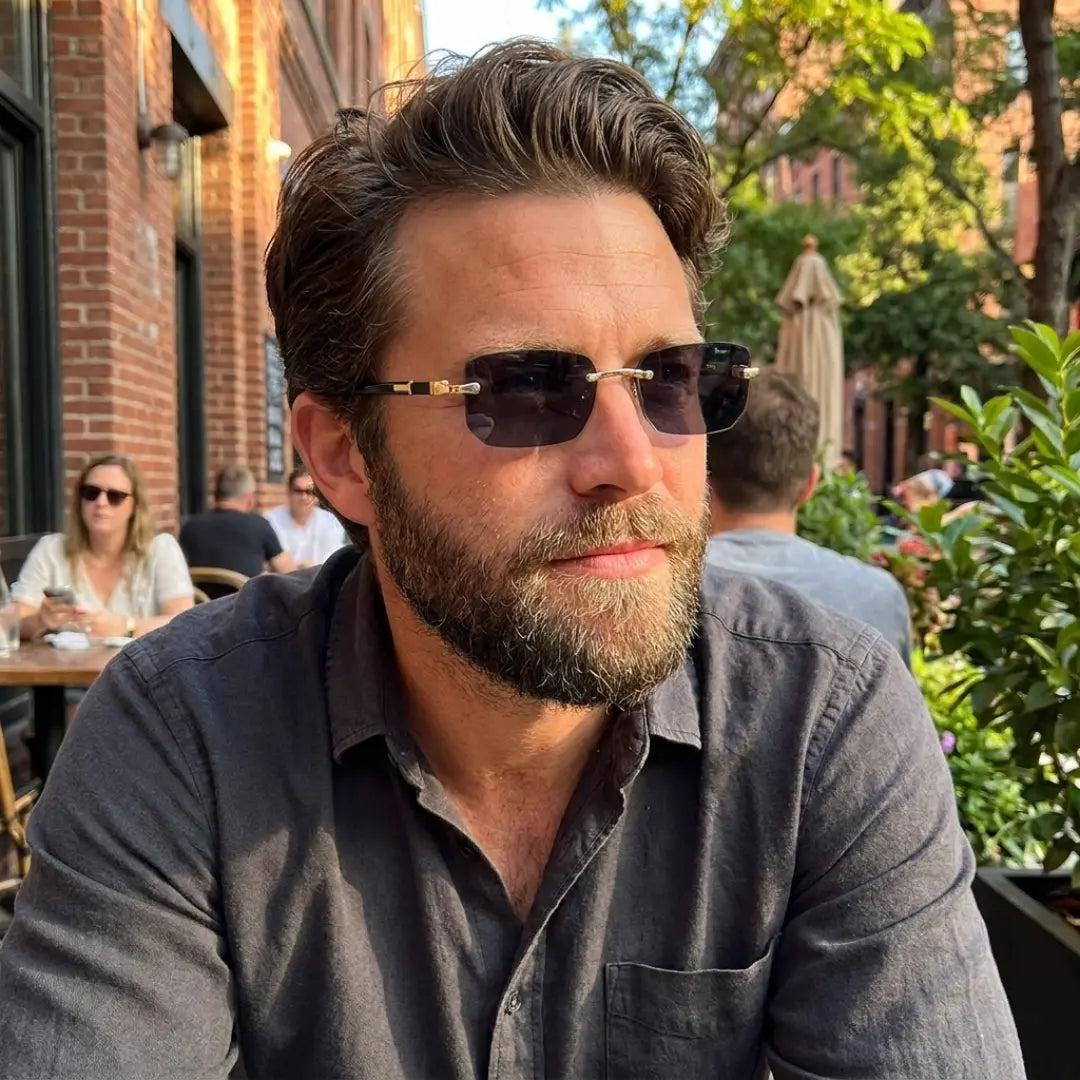 oculos-de-sol-masculino-retangular-y2k-sem-aro-mionelle-vortex-preto-09