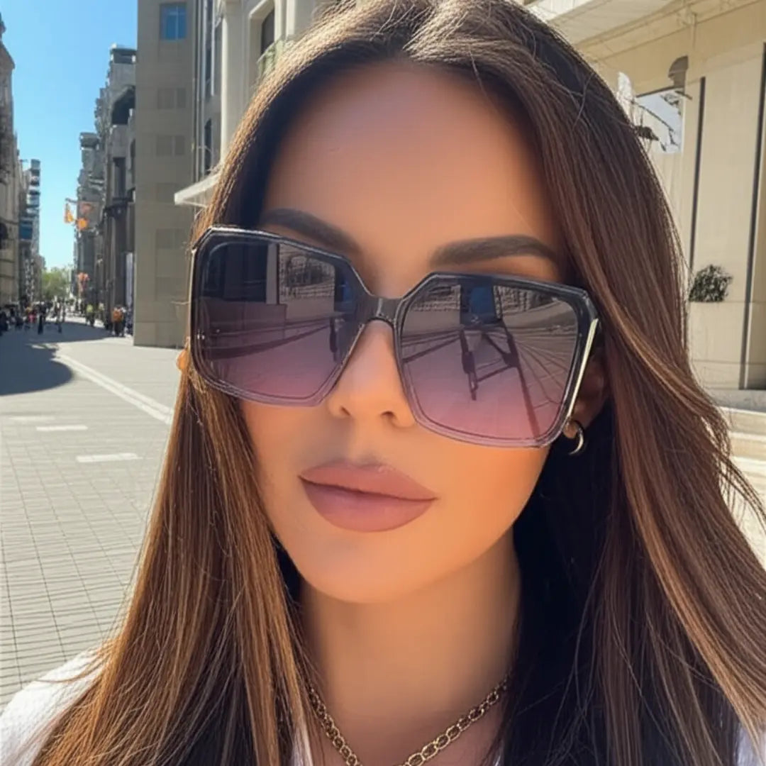 Óculos-de-Sol-Quadrado-Feminino-Oversized-Mionelle-Verona-Rosa-Degradê-2