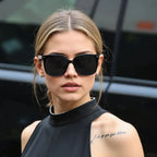 óculos de sol gatinho feminino preto oversized detalhe