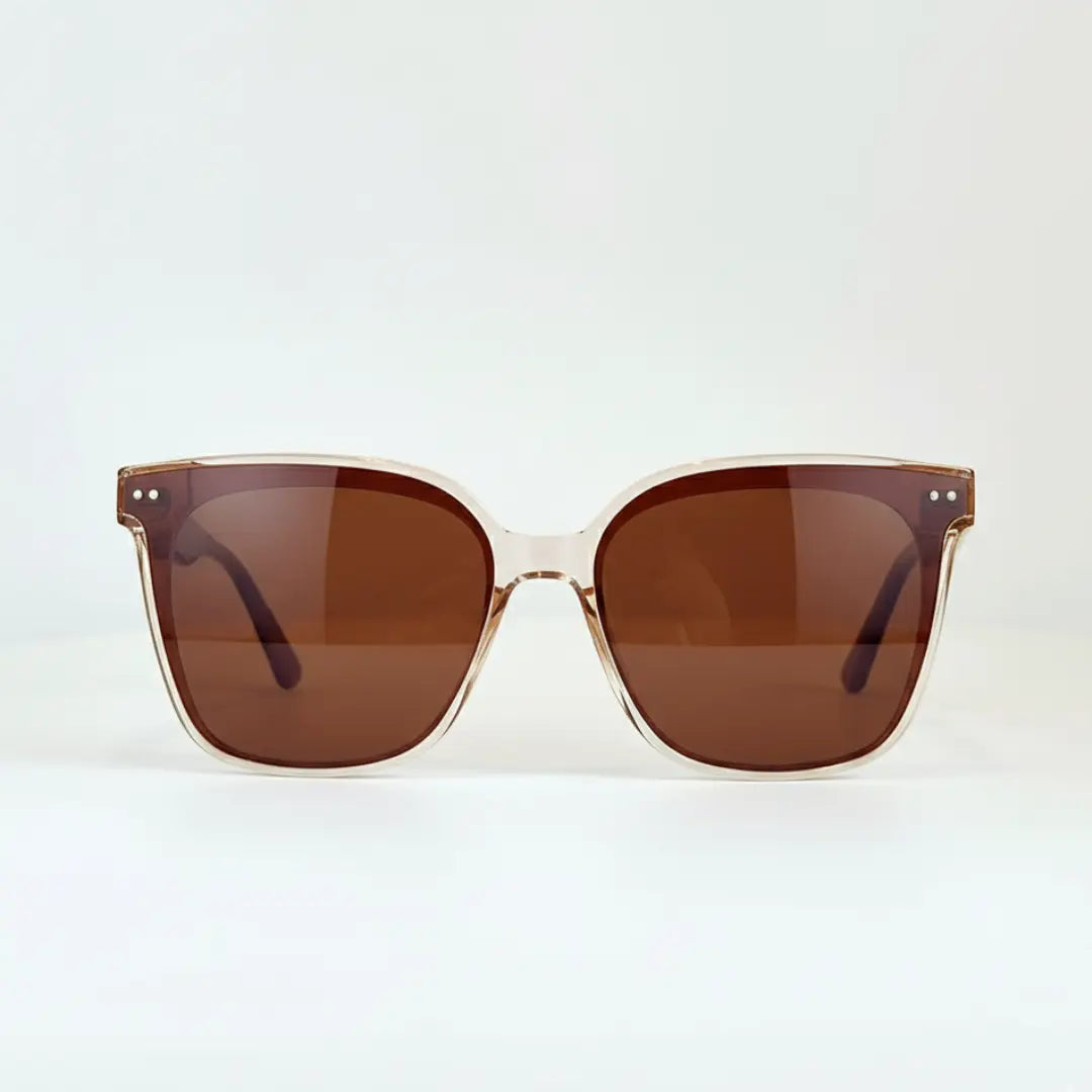 oculos-de-sol-gatinho-oversized-de-madeira-feminino-mionelle-hera-marrom-10