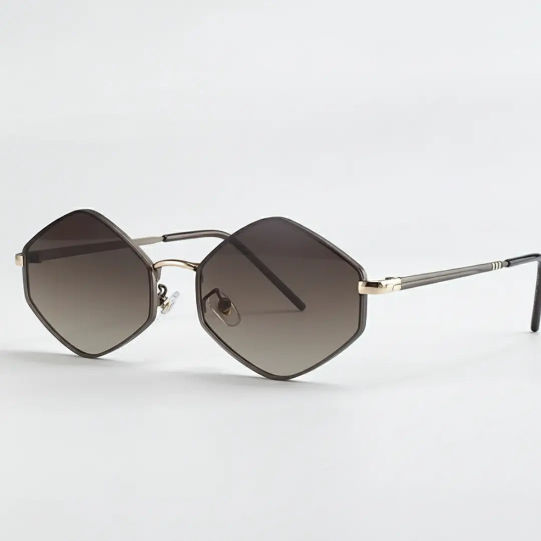 oculos-de-sol-hexagonal-feminino-marrom-mionelle-gema-ambar-1