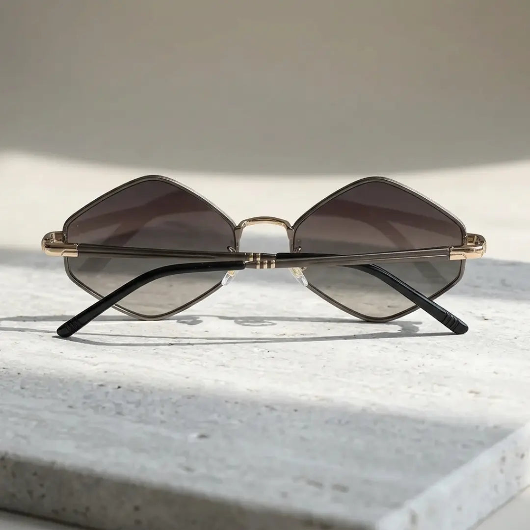 óculos de sol hexagonal feminino marrom retrô frente
