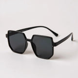 Óculos de Sol Oversized Quadrado Feminino Mionelle Icon Preto