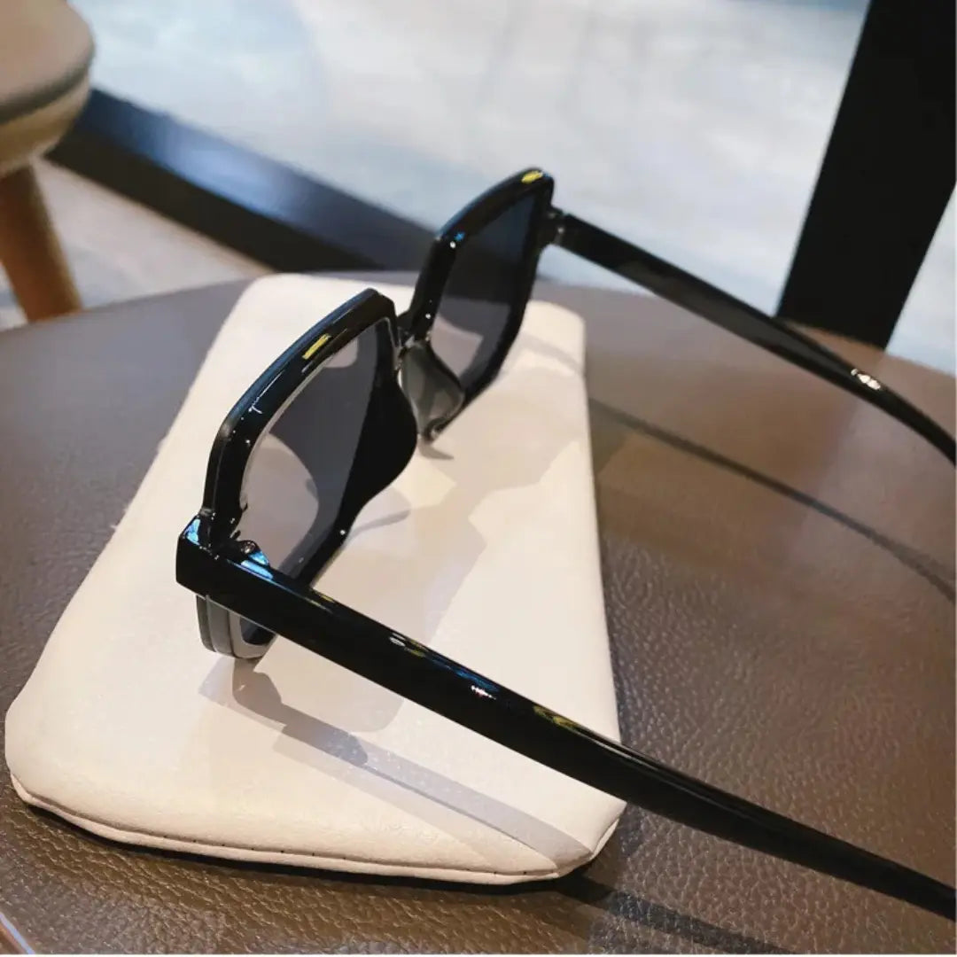 oculos-de-sol-oversized-quadrado-feminino-mionelle-icon-preto-3