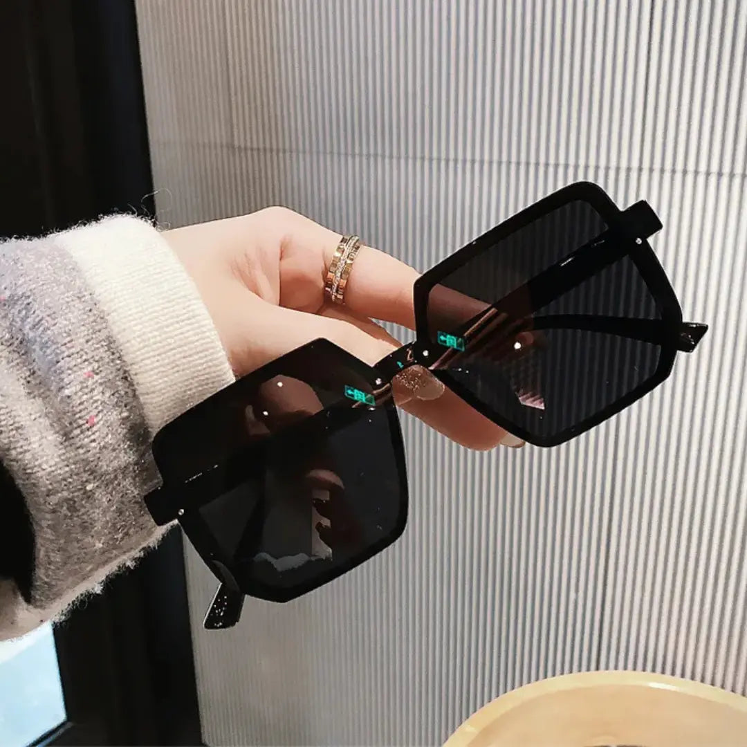 oculos-de-sol-oversized-quadrado-feminino-mionelle-icon-preto-5