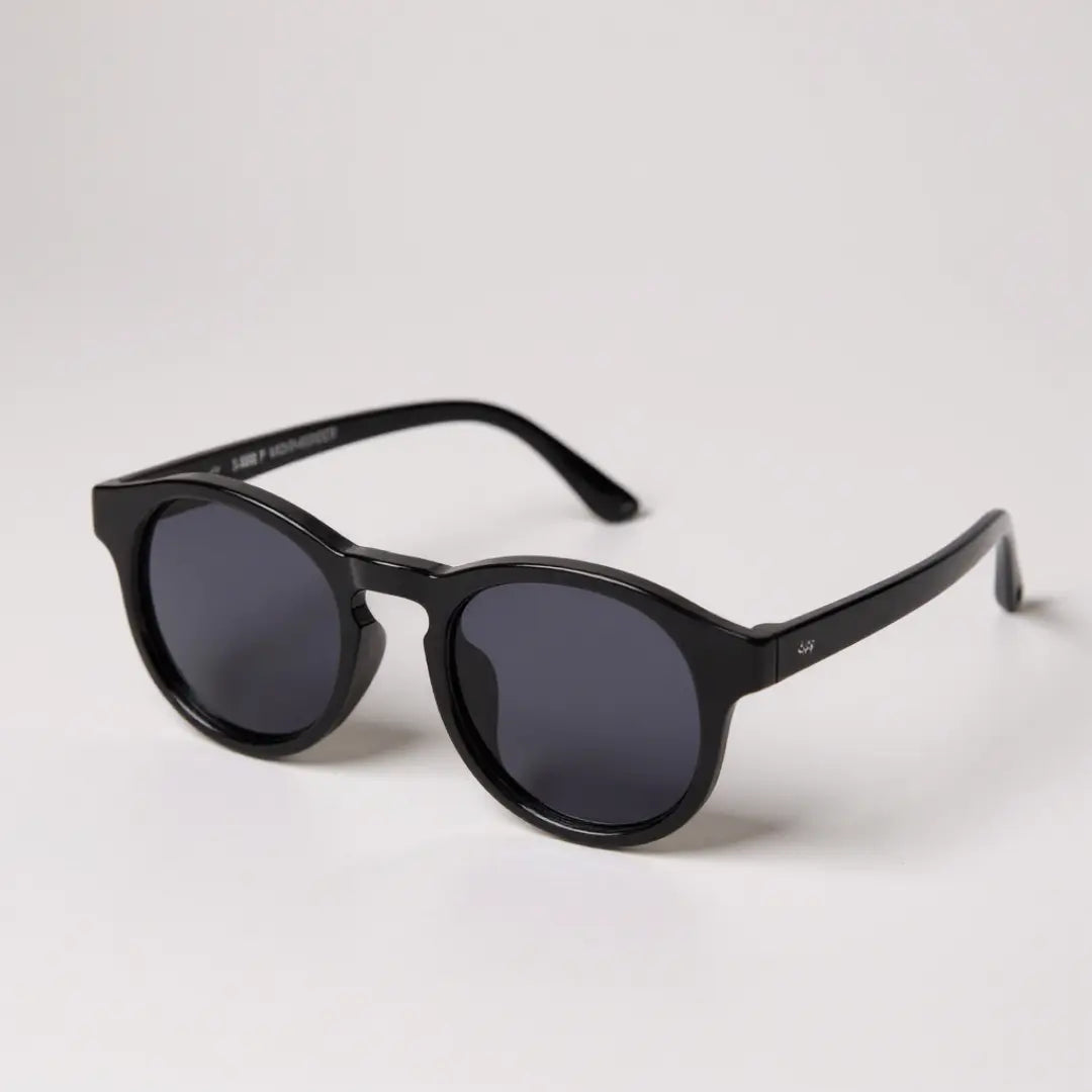 oculos-de-sol-para-bebe-polarizado-com-alca-mionelle-fofura-0-a-3-anos-13