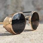 oculos-de-sol-steampunk-redondo-mionelle-alquimista-g-black-preto-com-dourado_1