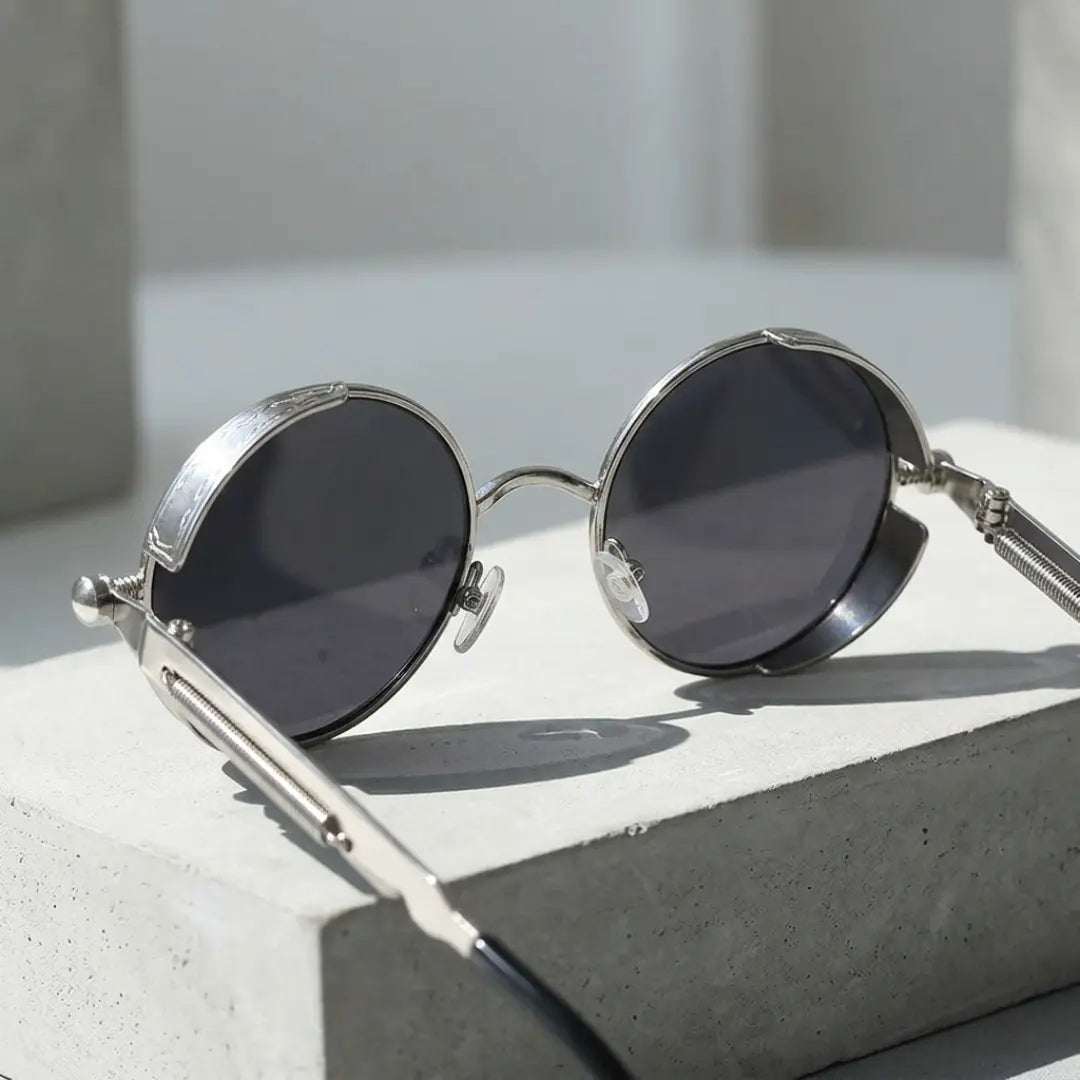 óculos de sol redondo steampunk prateado lentes pretas uv400